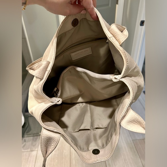 American Leather Co. Cream Shoulder Bag - Picture 7 of 10